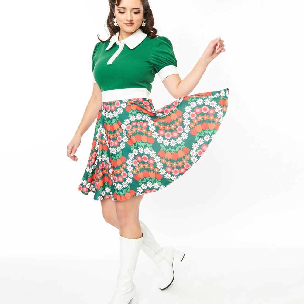 Floral Green Mini Dress with White Collar